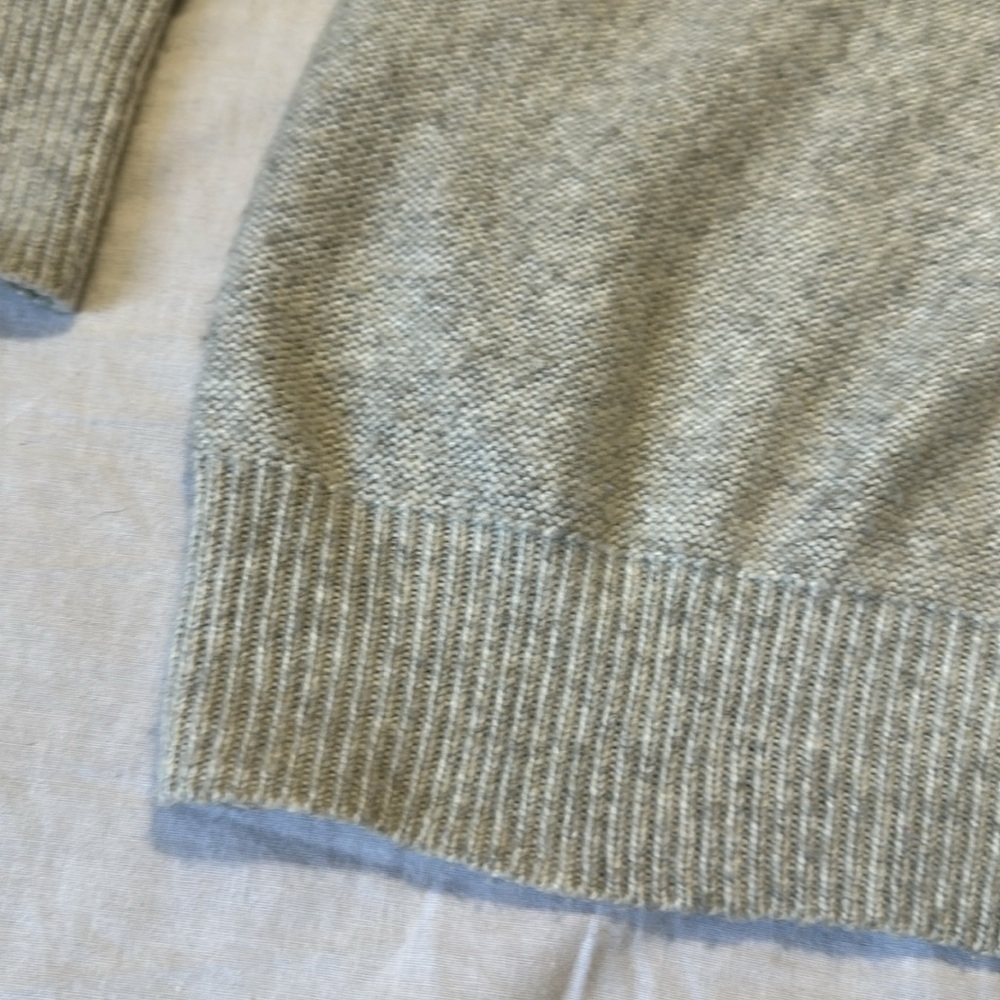 Joie Gray  Hooded Sweater Medium - Picture 4 of 7